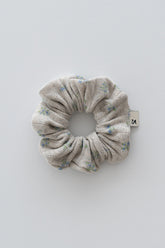 Pebble green floral scrunchie with blue and green flower print – Avauma